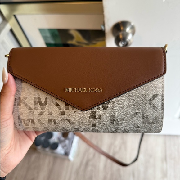 Michael Kors Handbags - Michael Kors Brown and Cream Crossbody Bag